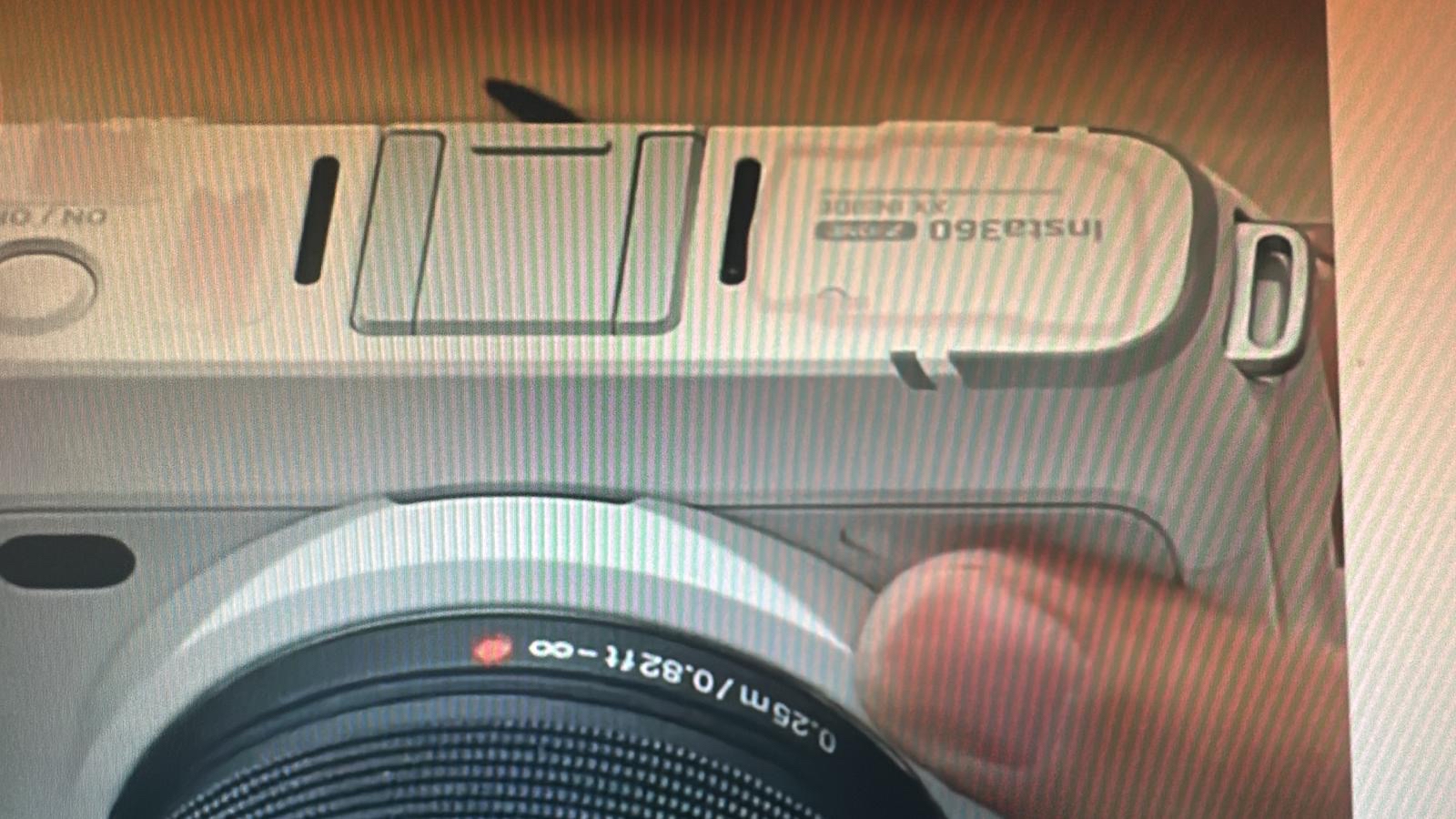 B4BBCE63-AEAB-4485-8977-9AA60DFA0B16